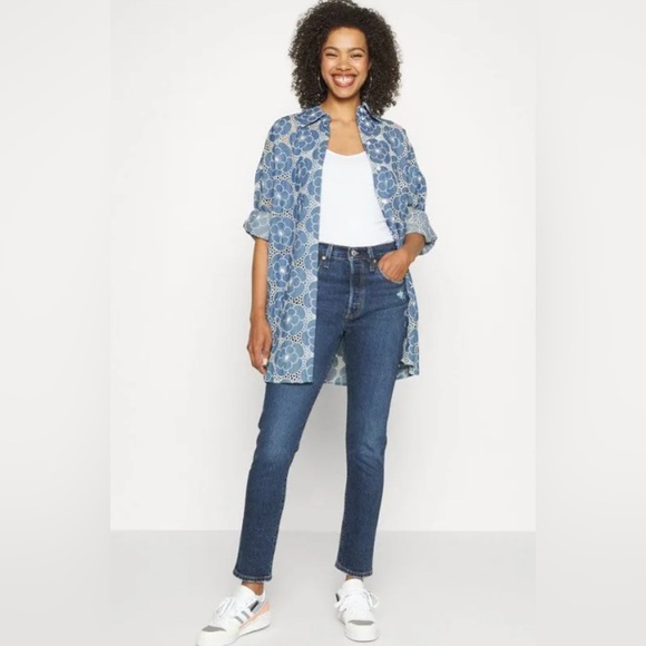 Levi's Dark Blue Skinny Jeans for Women - Picture 8 of 16